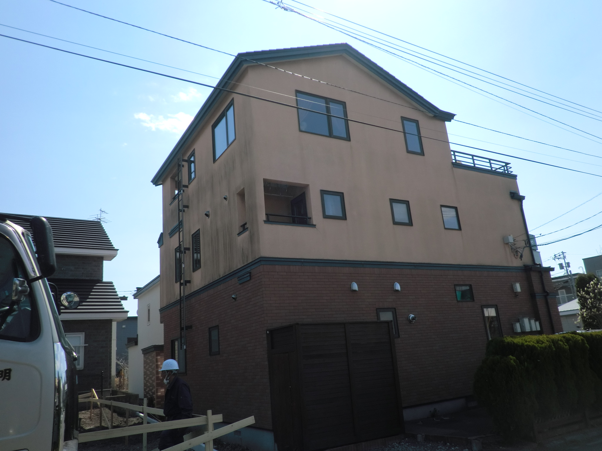 宮前町K様邸 塗替えその1 函館の外壁塗装・屋根塗装なら東海林工業